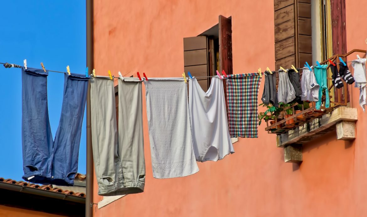 How Long Does It Take For Clothes to Dry?