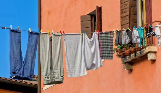 How Long Does It Take For Clothes to Dry?