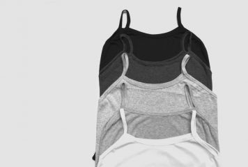 How to Get Smells Out of Armpits in Shirts